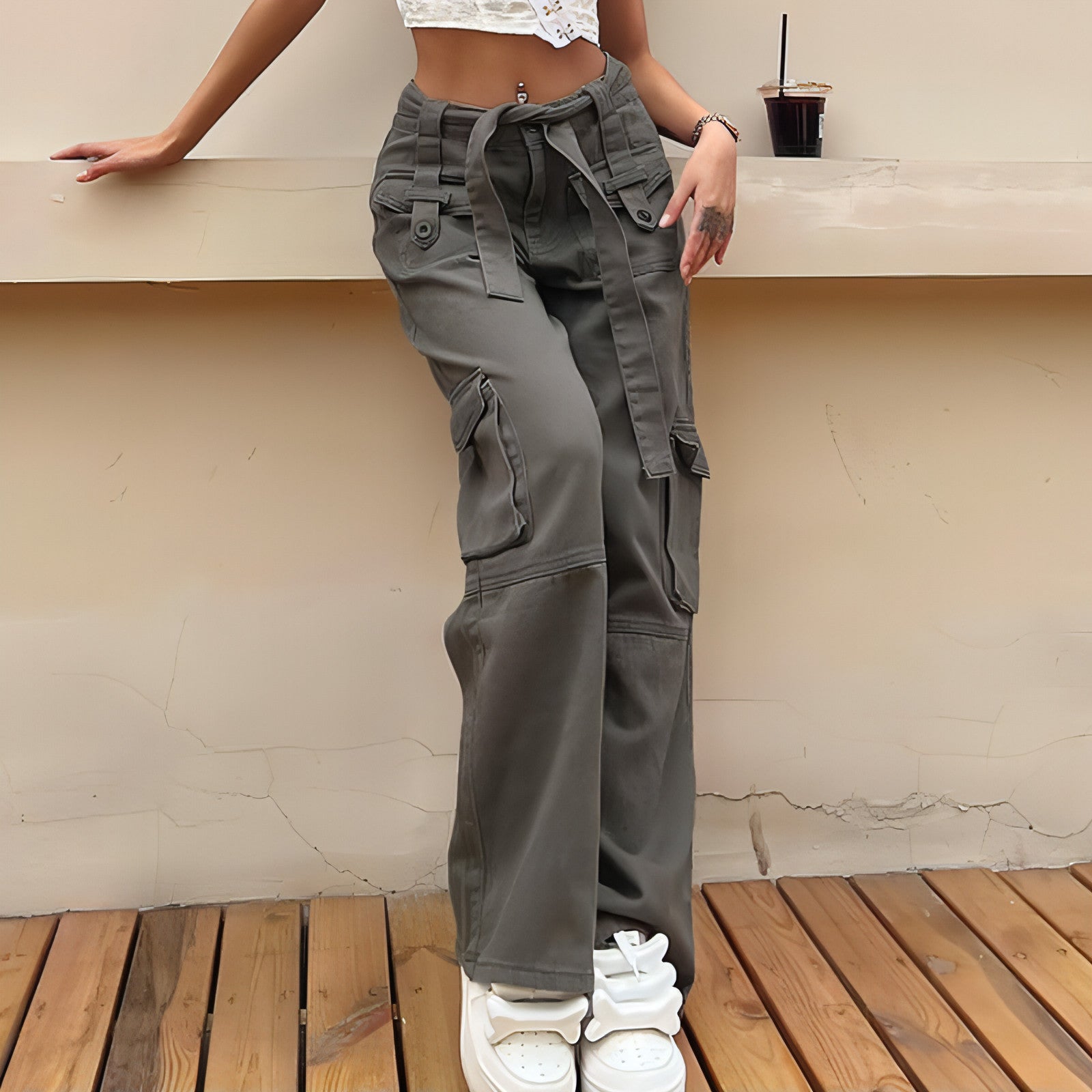 Women’s Utility Cargo Pants – Vintage Multi-Pocket Streetwear Fit